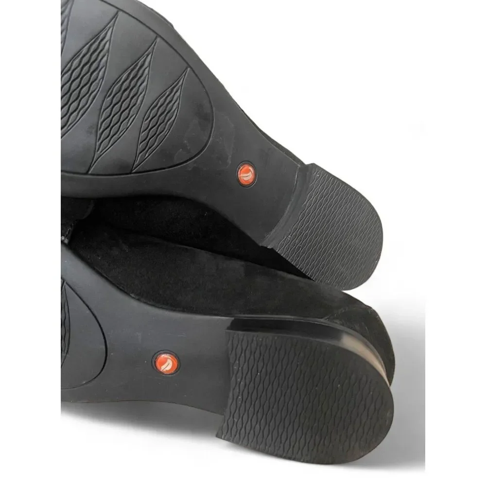 CLARKS Un Blush Fame Black Suede Loafers, NWOT! Size 10